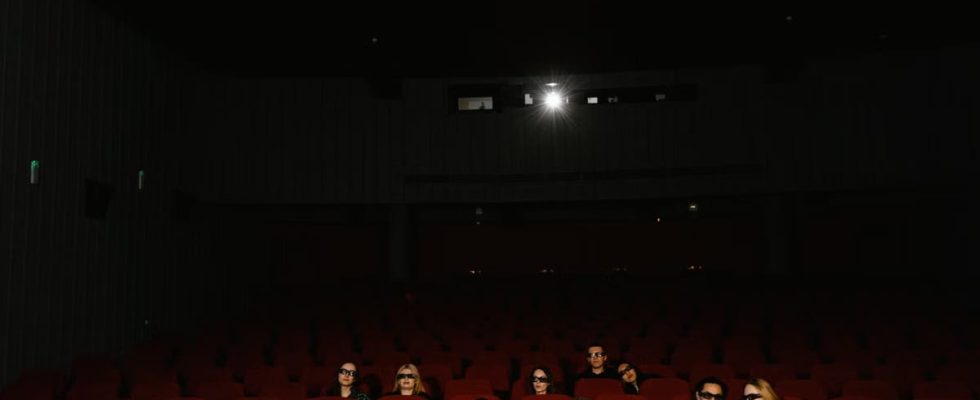 Le cinéma guérit le stress : 7 preuves scientifiques
